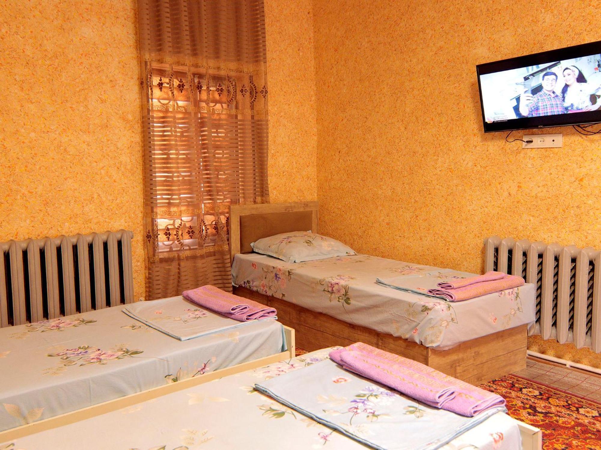 Lion Guest House Bukhara Bagian luar foto